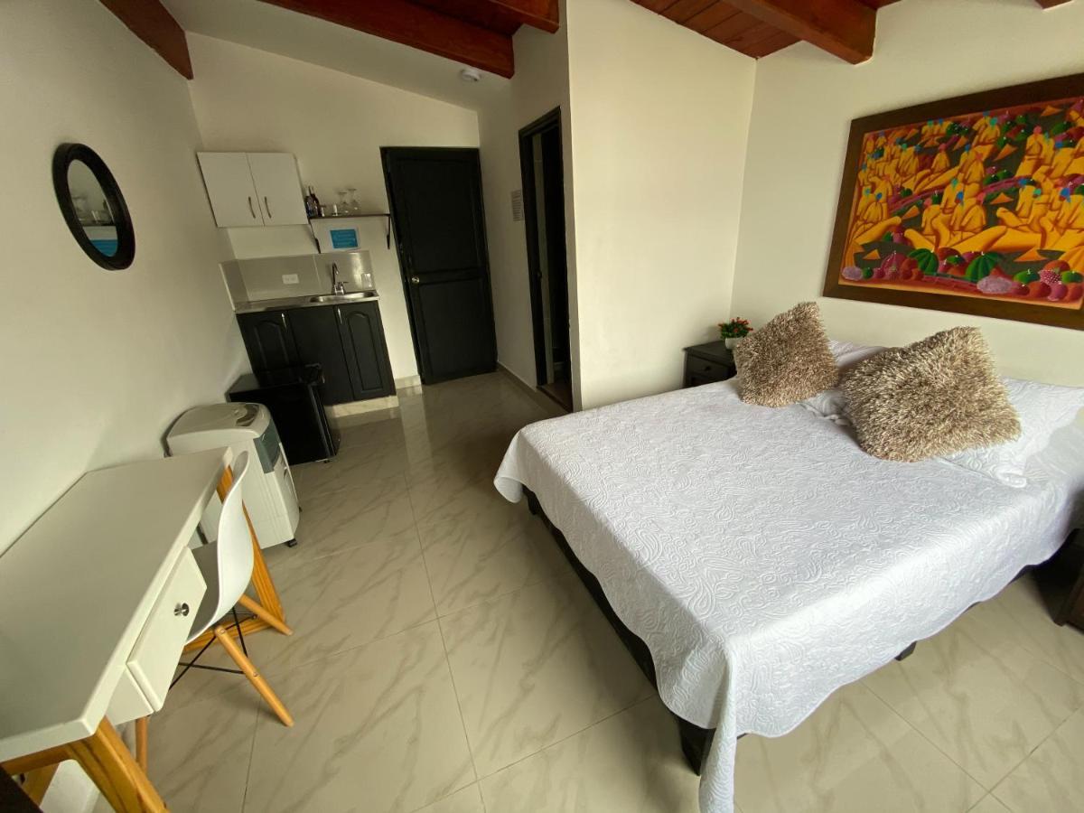 Hotel Lleras Premium #1 Медельїн Екстер'єр фото
