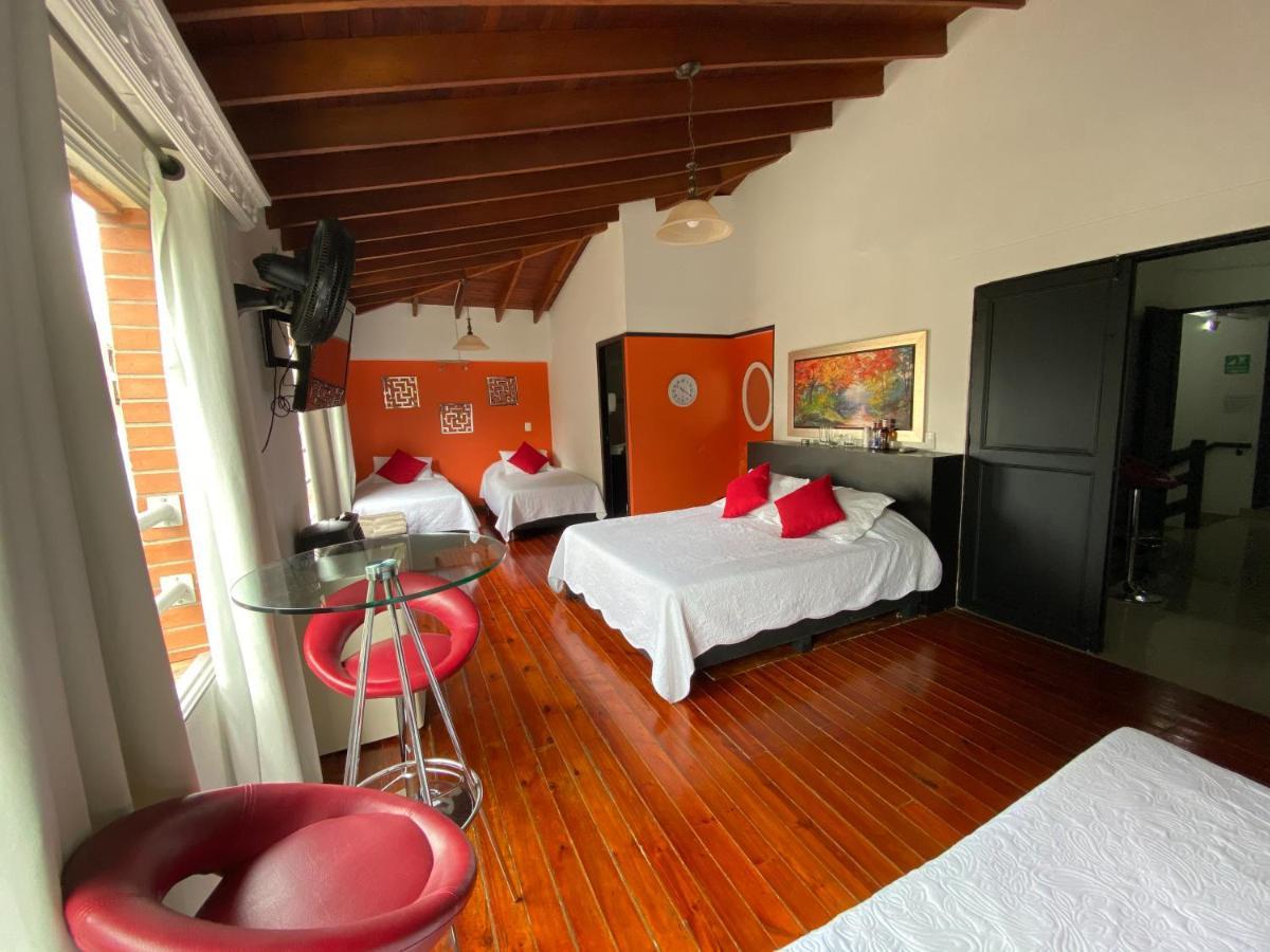 Hotel Lleras Premium #1 Медельїн Екстер'єр фото