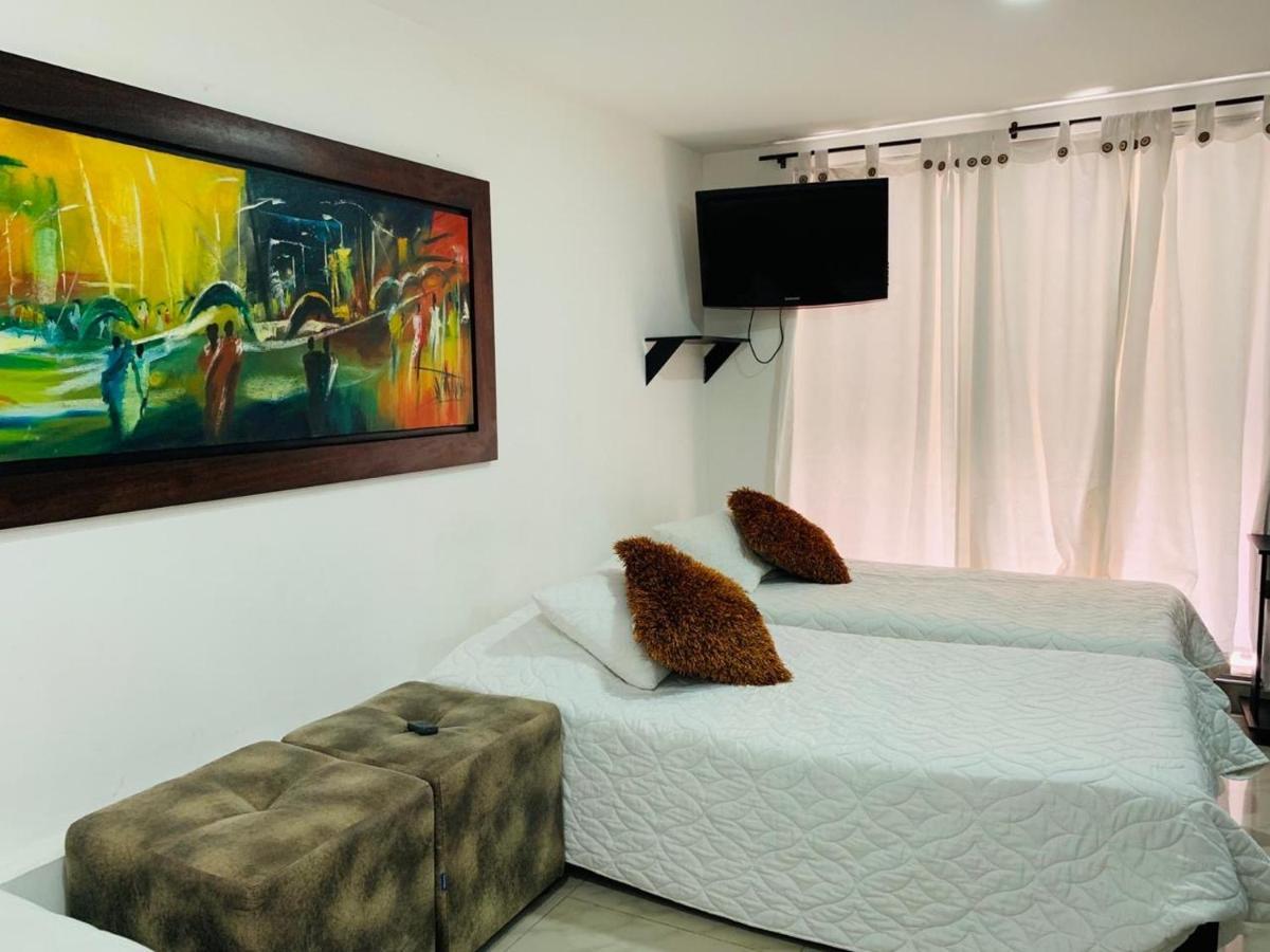 Hotel Lleras Premium #1 Медельїн Екстер'єр фото